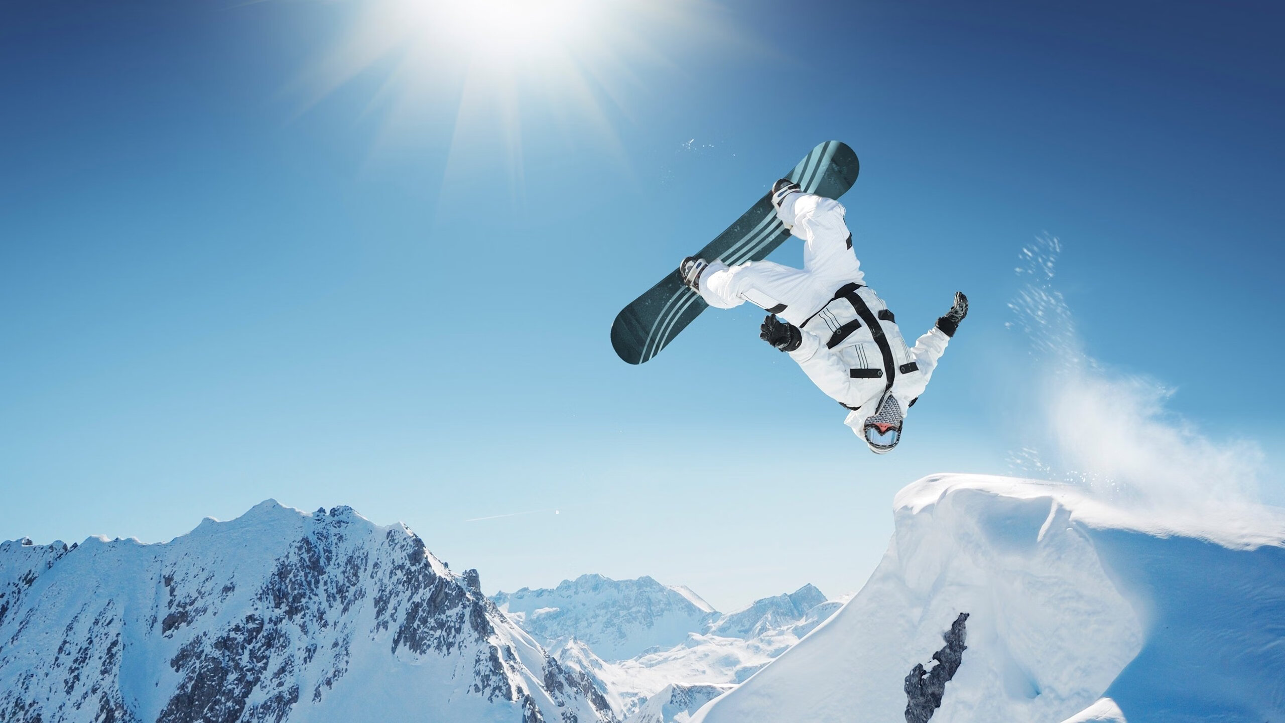 德甲速度爆发：瞬间快速突击引人入胜！，德甲打法